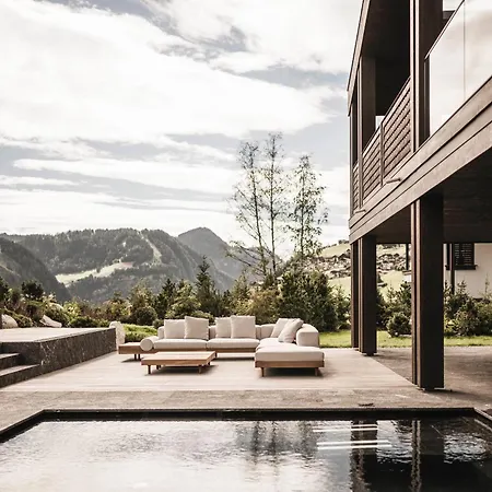公寓 Luxury Alpurio 塞尔瓦迪加尔代纳山谷